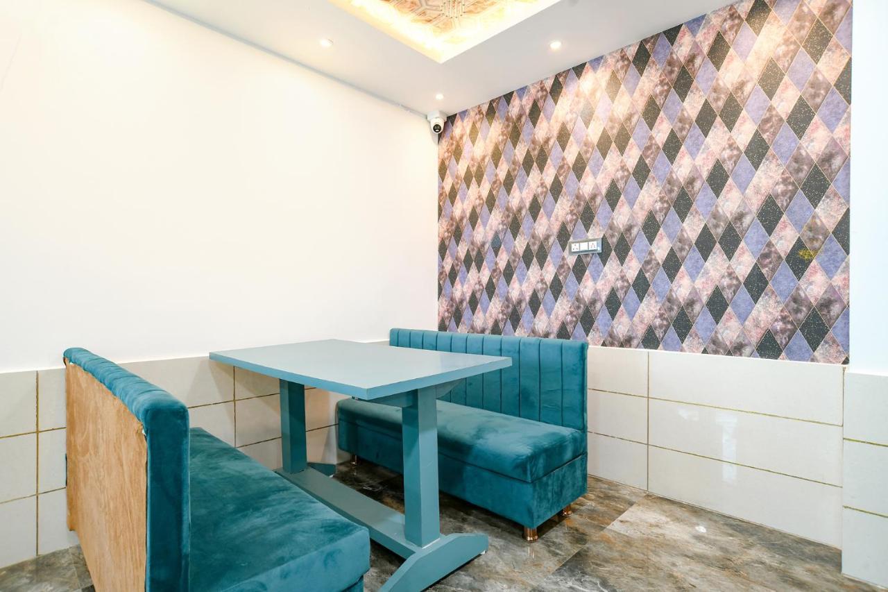 Fabhotel Stay Well 인도르 외부 사진